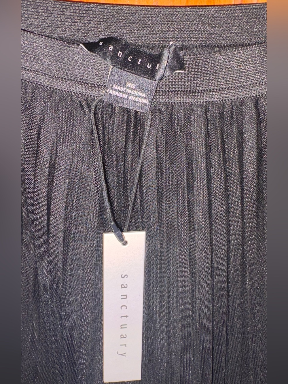 Sanctuary Black Pleated Mesh Tulle Midi Skirt XS NWT Sheer Flowy Party - Picture 3 of 7
